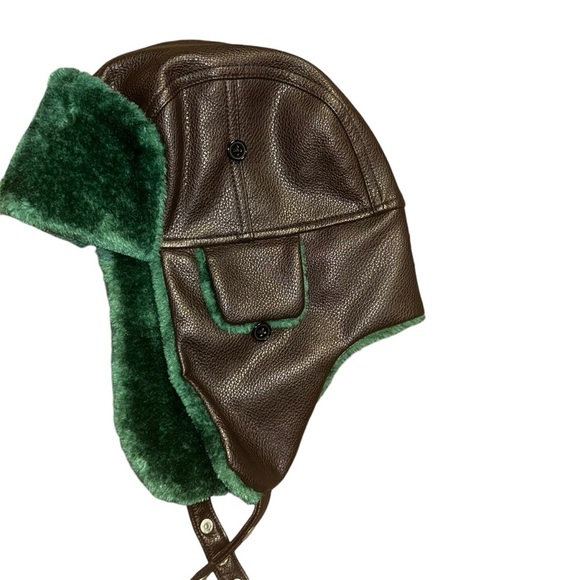 National Lampoon's Christmas Vacation Cousin Eddie Faux Fur Trapper Hat - Picture 1 of 4